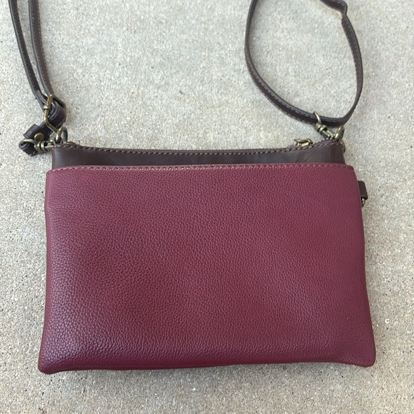 NWOT Chala crossbody bag - Picture 3 of 10